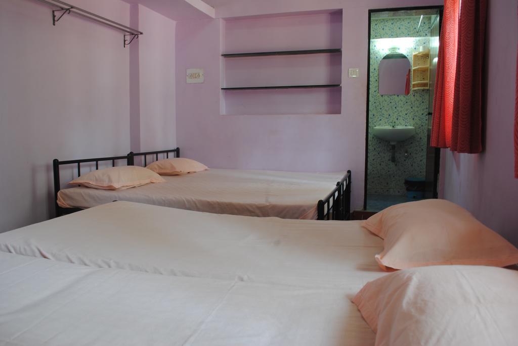 Joe And Marietta'S Guesthouse Calangute Exterior foto