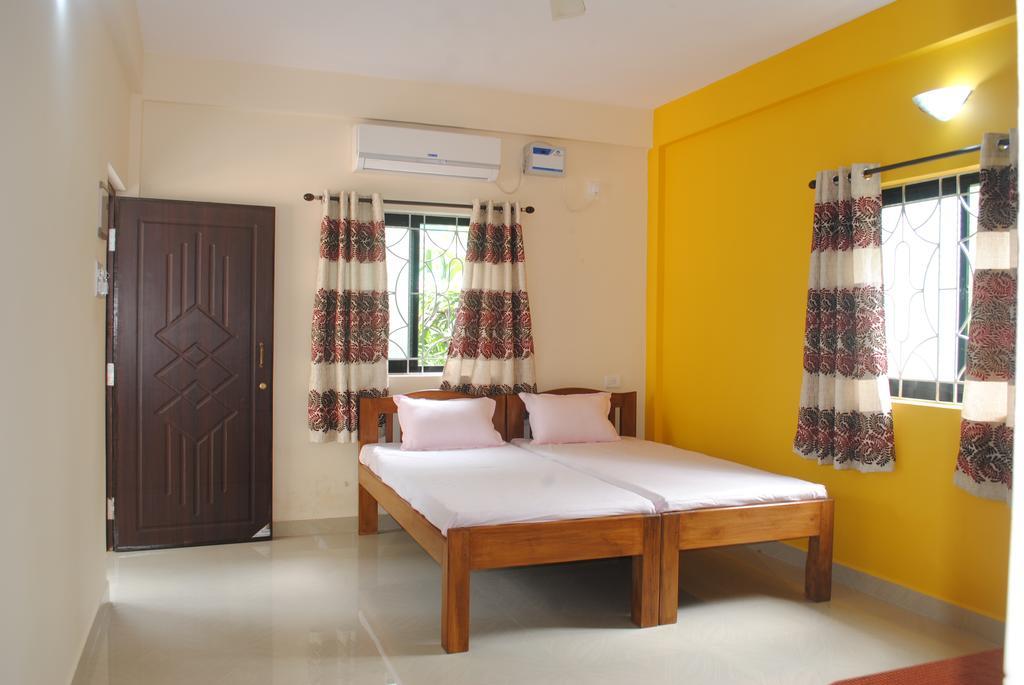 Joe And Marietta'S Guesthouse Calangute Exterior foto