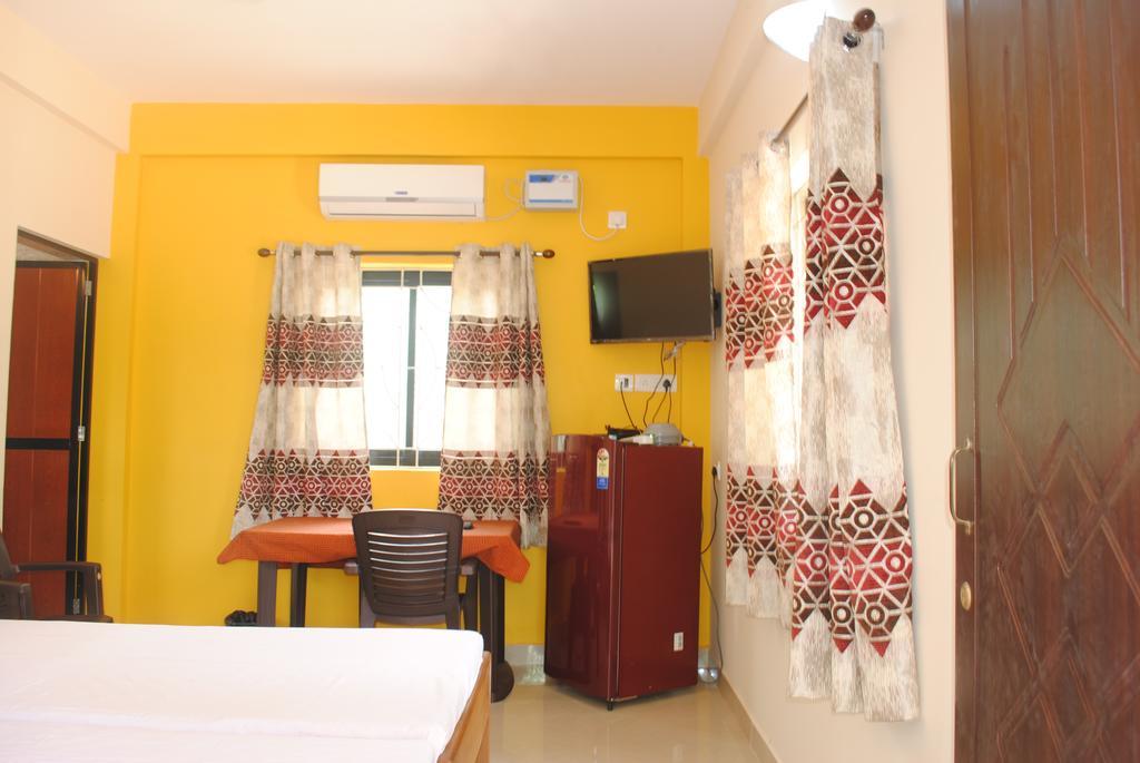 Joe And Marietta'S Guesthouse Calangute Exterior foto